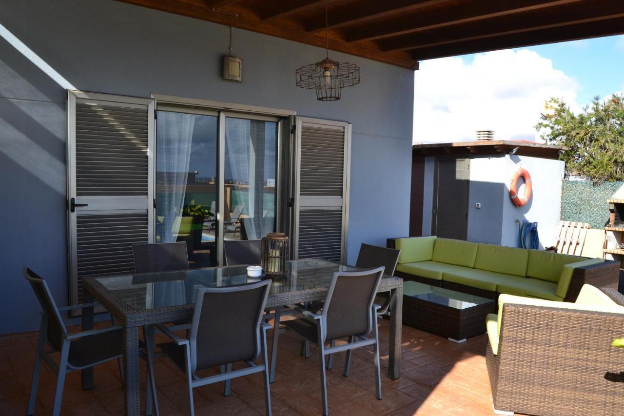 Golf Las Salinas Villa Carlotta With Private Heated Pool With Additional Cost Caleta De Fuste Exterior photo